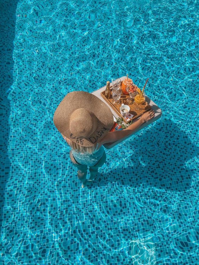 Agava Lux Rooms&pool 4*
